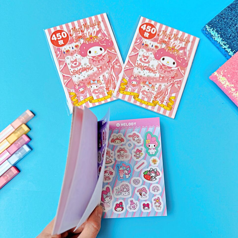 Sanrio Sticker Kitabı 450 Sticker Karışık