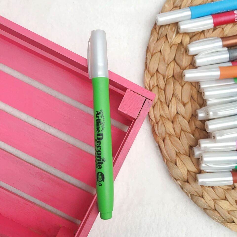 Artline Decorite Kesik Uçlu Markör - Yeşil