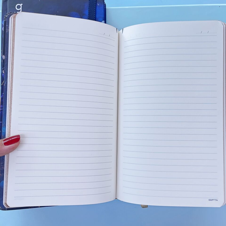 Gıpta Exclusive Blue Book Çizgili Düz 96 Yaprak Defter 17x24