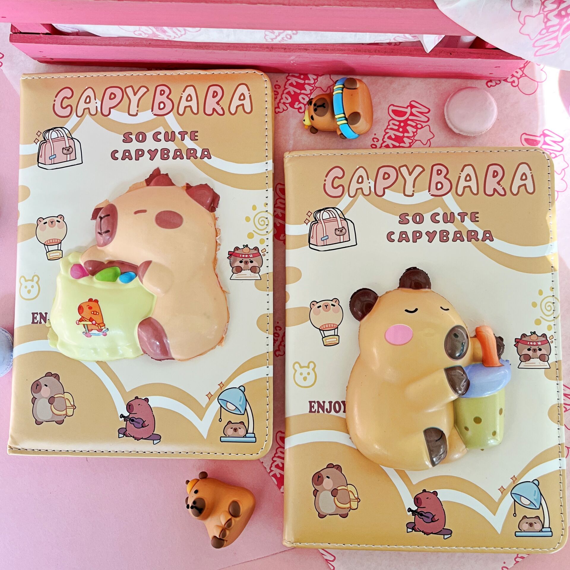 Capybara Squishy Defter