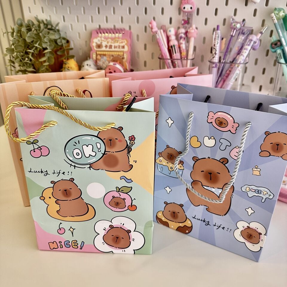 Kraft Capybara Hediye Çantası - Küçük