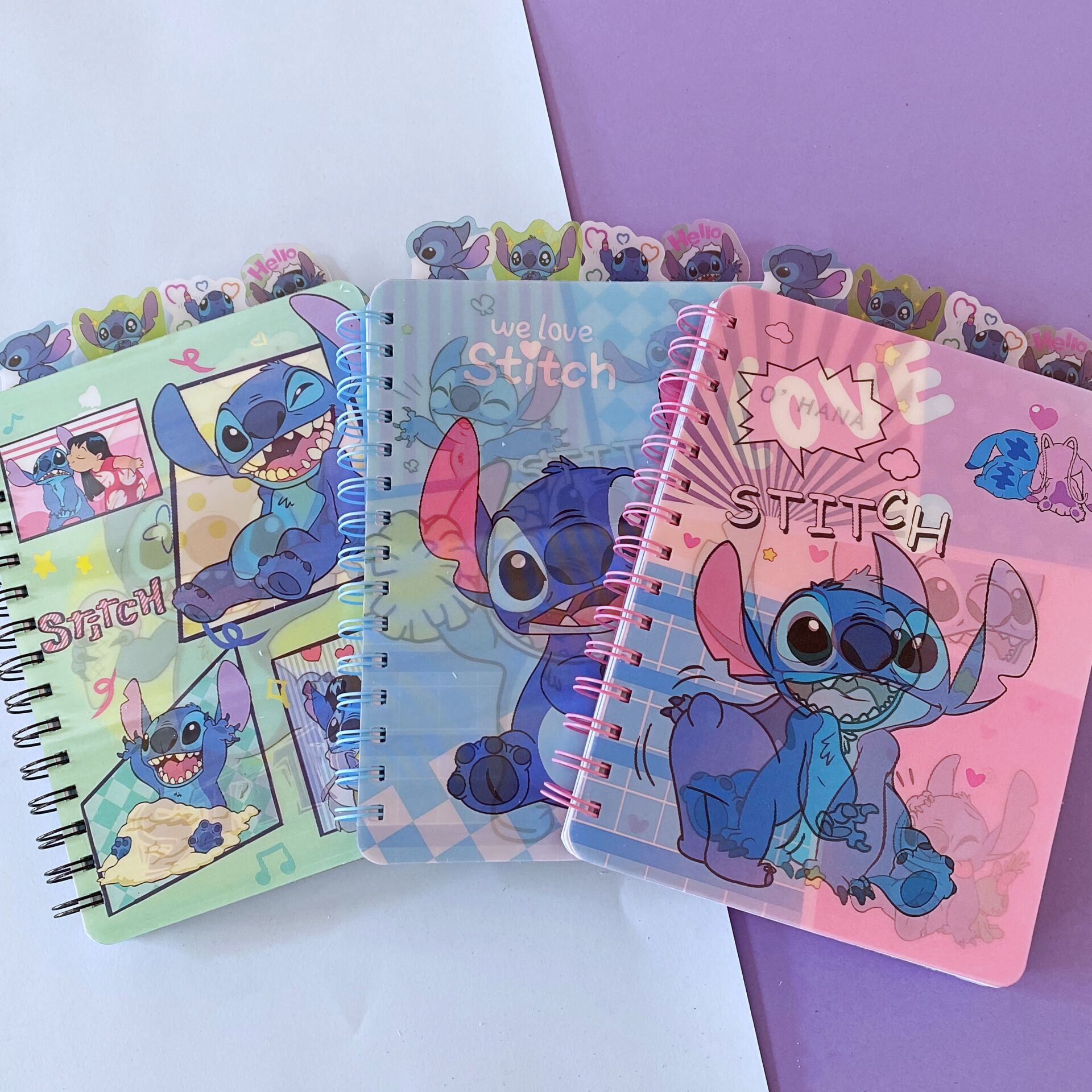 Hologramlı Ayraçlı Defter - Stitch