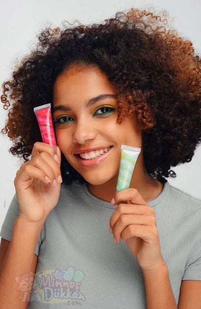 Lukky Çilek Aromalı Dudak Parlatıcısı