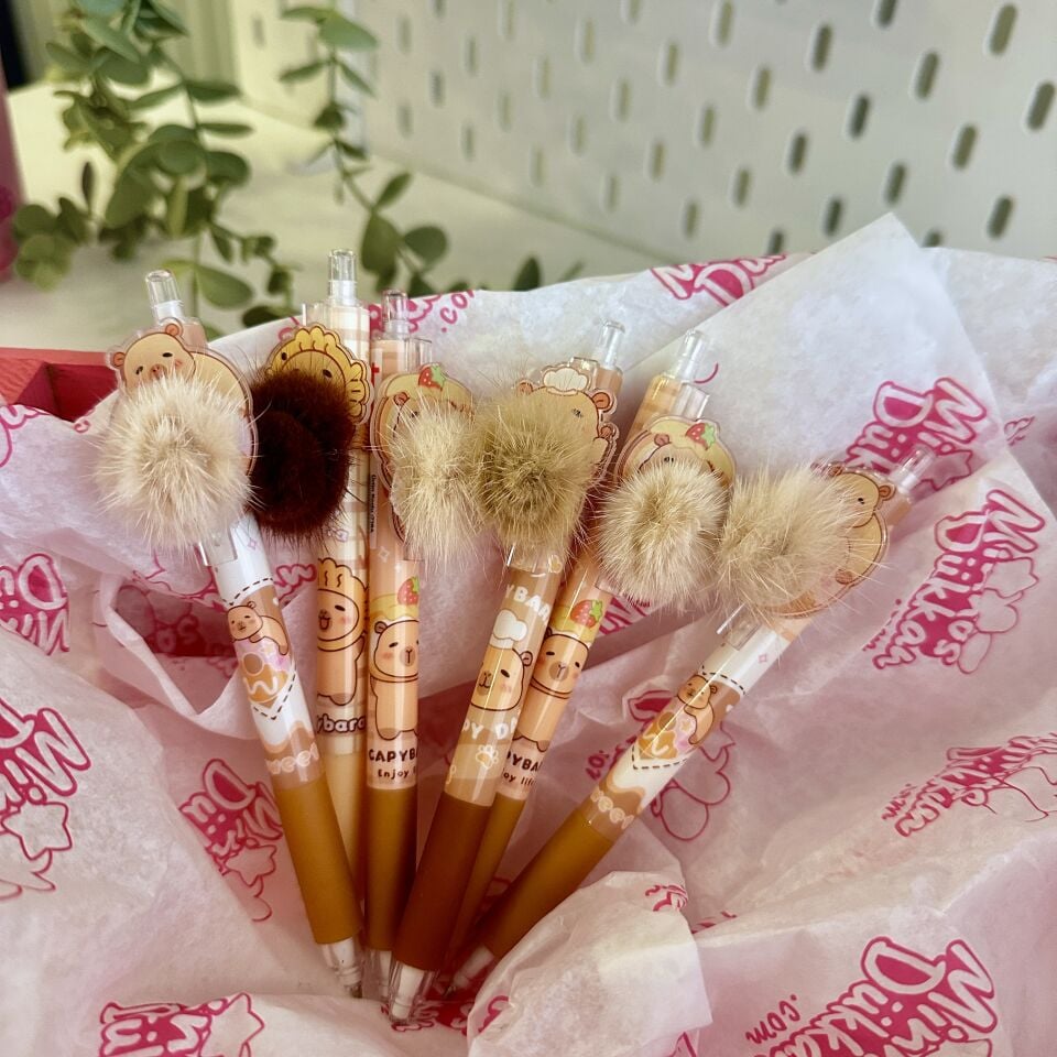 Capybara Tüylü Versatil Kalem