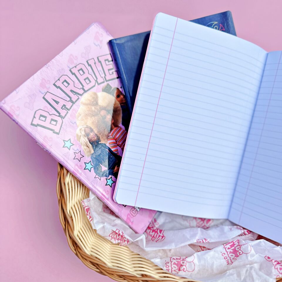 Barbie Karton Kapak A5 60 Yaprak Çizgili Not Defteri