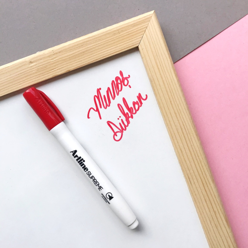 Artline Supreme Beyaz Tahta Kalemi - Kırmızı