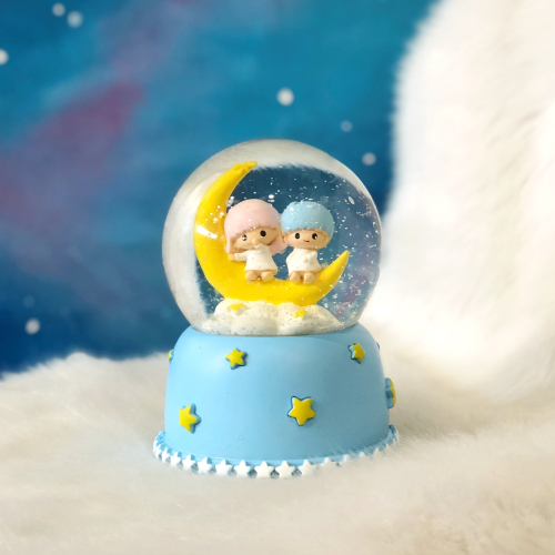 Minikler Büyük Boy Kurmalı Kar Küresi