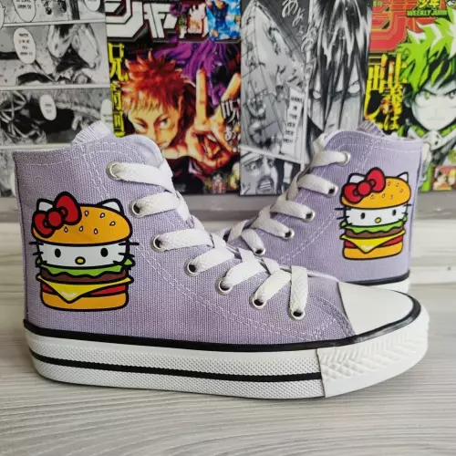 31 - Burger Hello Kitty Sneaker